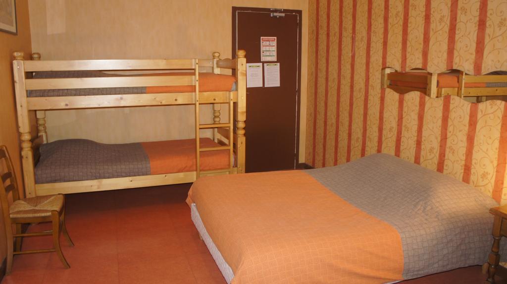 Le Natural Hotel Selongey Habitación foto